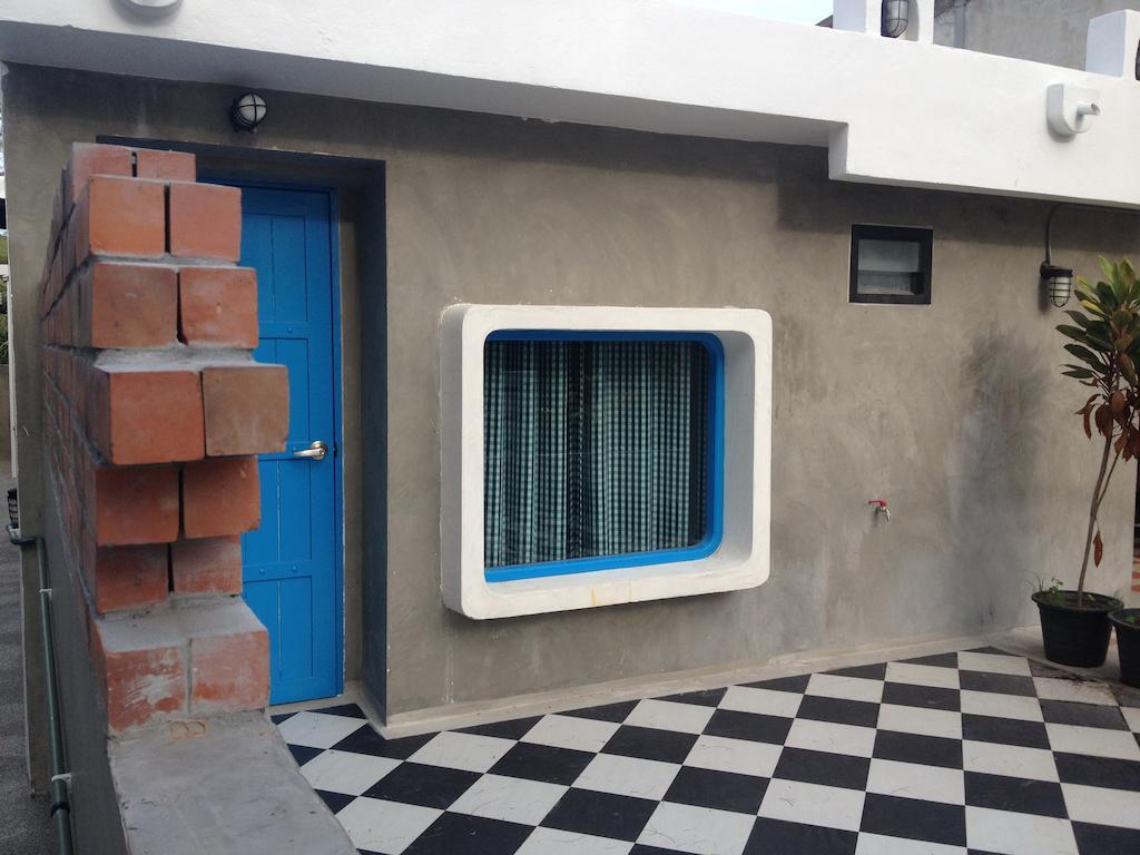 De Sea Almond Hotel Chumphon Bagian luar foto